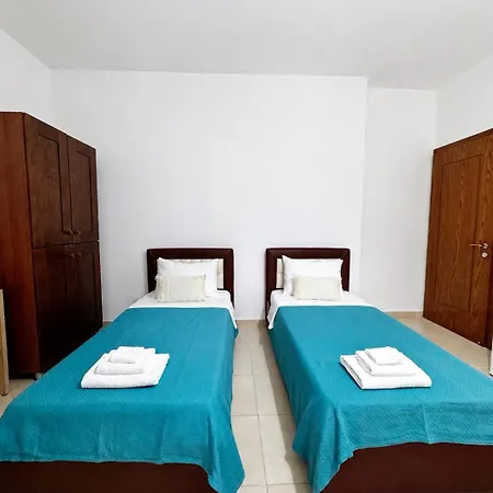 Artur Hotel Himare