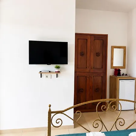 Artur Hotel