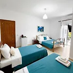 Artur Hotel