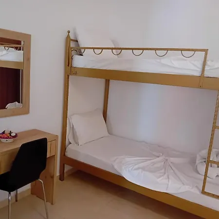 Artur Hotel *