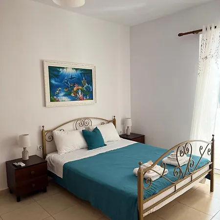 Hotel Artur Himare